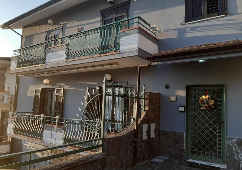 Santo Stefano del Sole Apartment | Casa Amoroso