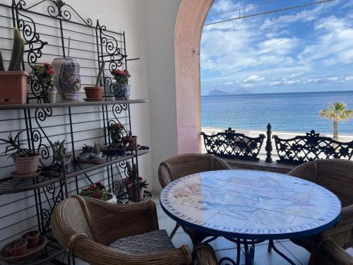 Canneto House | Casa Bacot