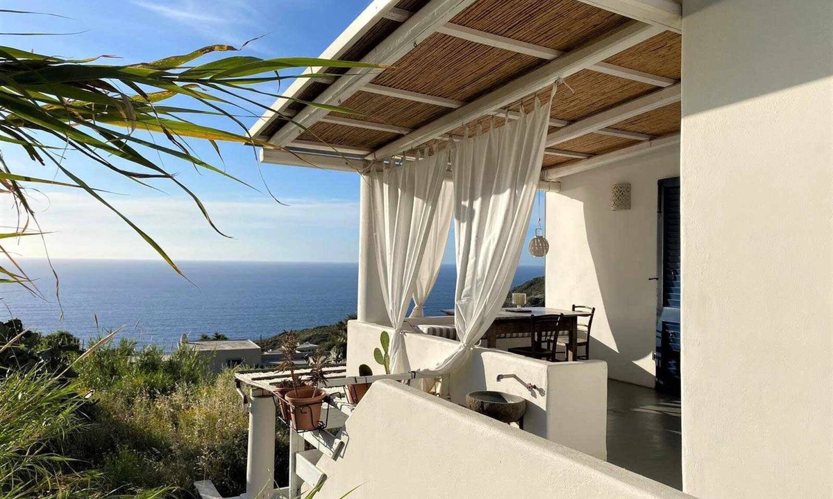 Pollara Apartment | Casa Capperina, sea view - Pollara