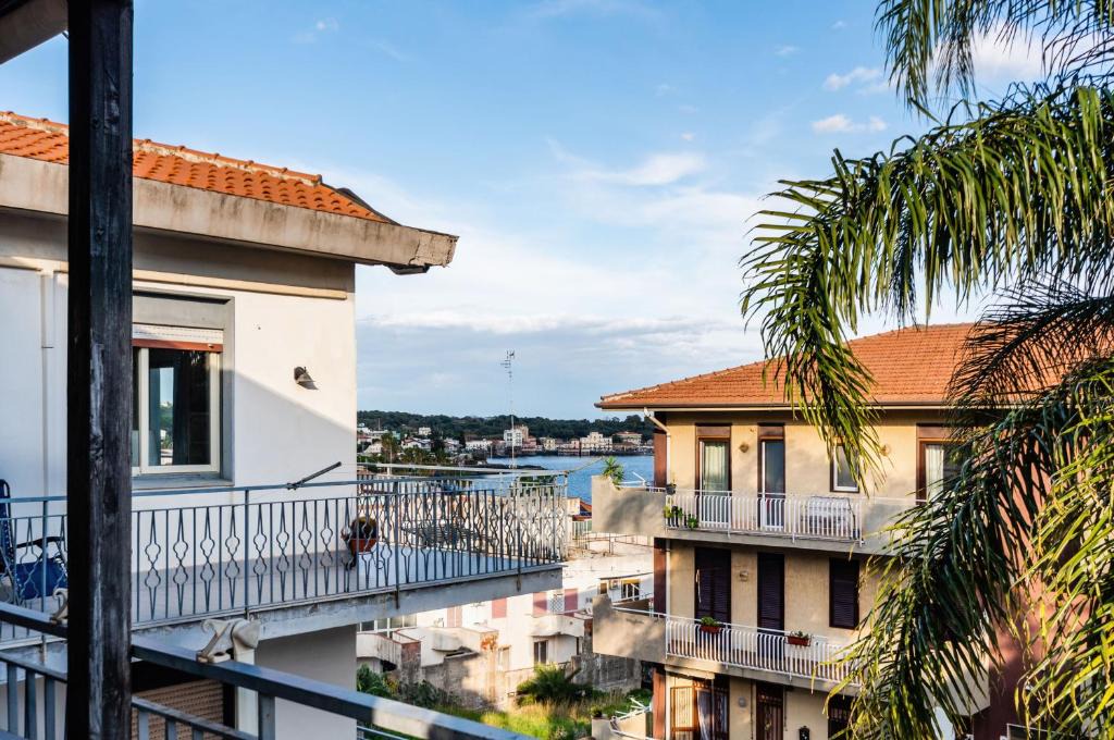 Aci Trezza Apartment | Casa Daniela by Wonderful Italy