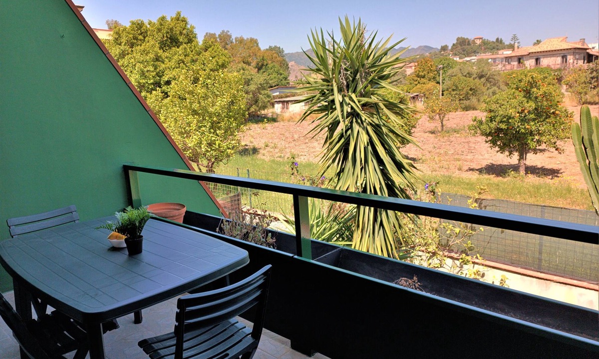 Chianchitta-Pallio Apartment | Casa dei Fiori con la vista a Taormina
