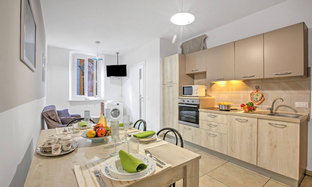 Ceriale Apartment | Casa Paolo - Sea Front with Balcony, Ceriale, Italy