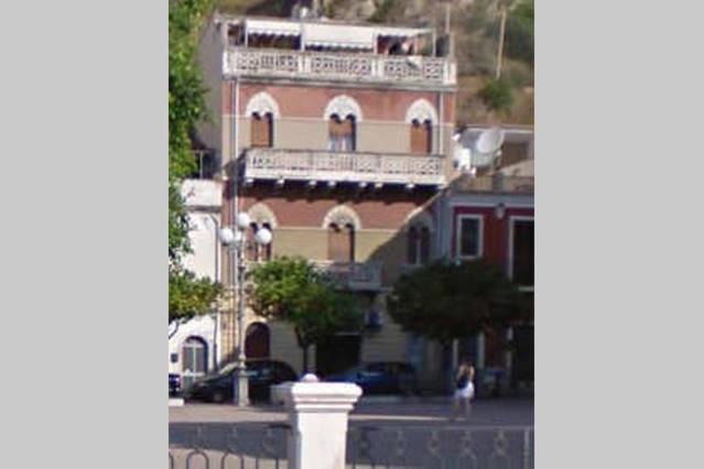 Giardini Naxos Apartment | Casa Vacanze Corso Umberto