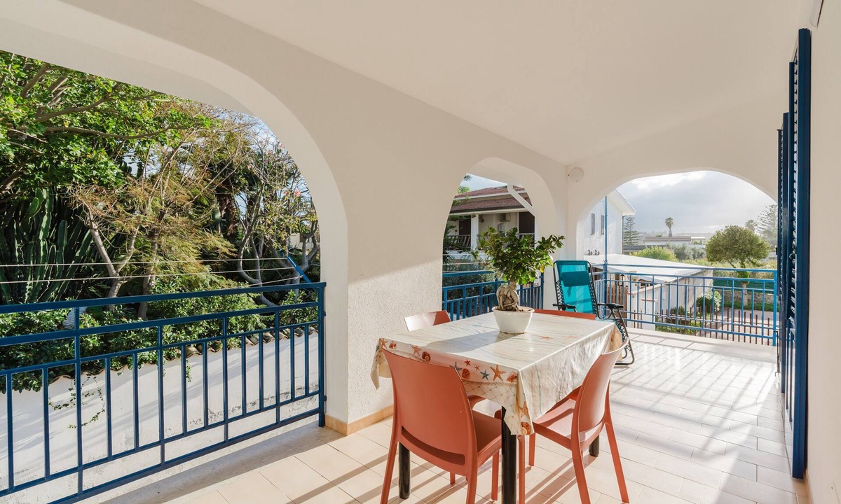 Trappeto House | Casa Venti del Mare – Holiday Home 150 m from the Sea in Trappeto