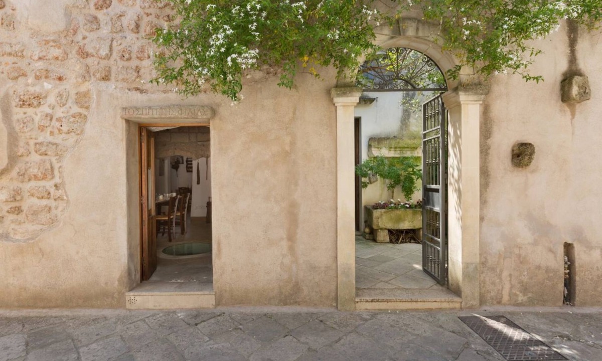 Sternatia Apartment | Characteristic historic home for 4/Puglia