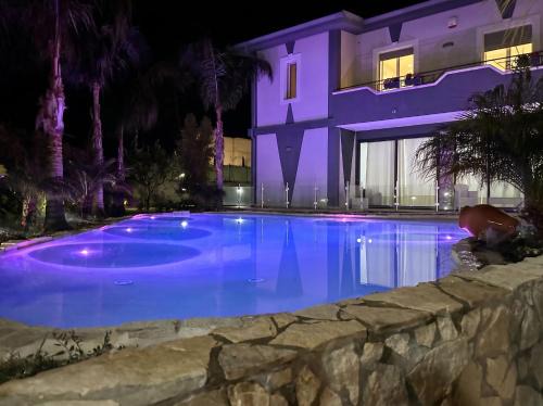 Fontane Bianche Villa | Charming Villa in Fontane Bianche with Private Pool