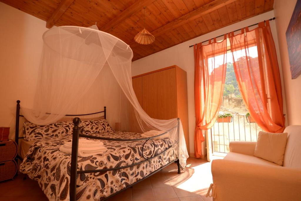 Casa Papa House | Chocolate house