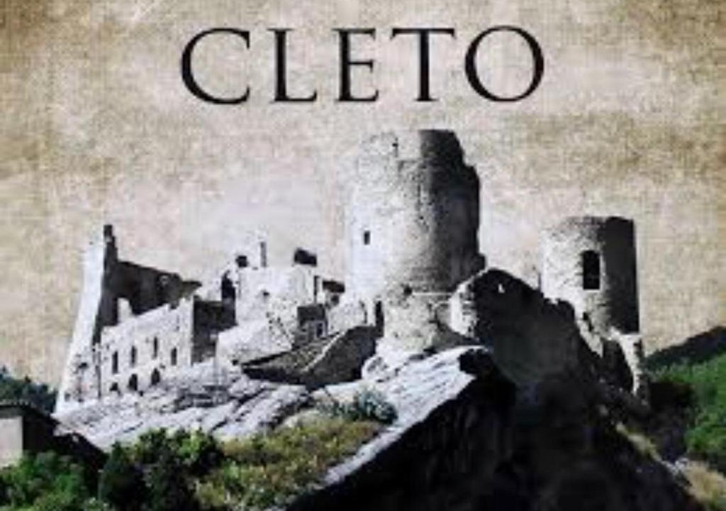 Cleto Bed & Breakfast | CLETO: UN PAESE DUE CASTELLI