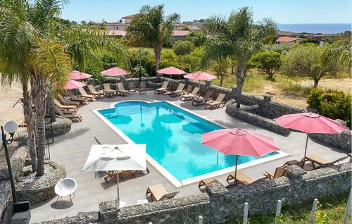 San Nicolo Apartment | Cozy Apartment In Ricadi With Wifi