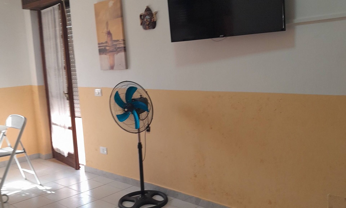 Scalea Apartment | Cozy house Rosalba is only 700 meters from the crystal clear sea of Scalea