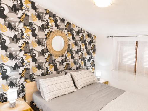 Scalea House | Cozy Stay near Torre Talao & Historic Centre