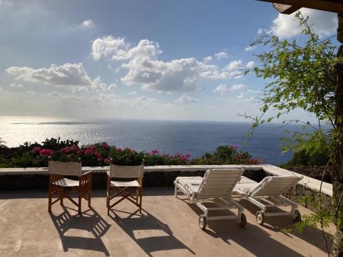 Pantelleria Villa | Dammuso Faraglione del Fico d'India