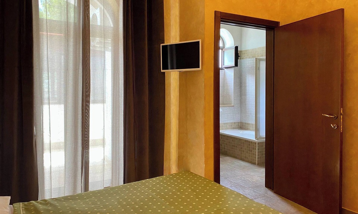 Sternatia Apartment | Deluxe King Room - Martignanì