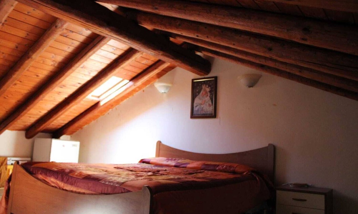 Torrenova House | Detached house with children's area and free parking, 3 minutes from the sea.