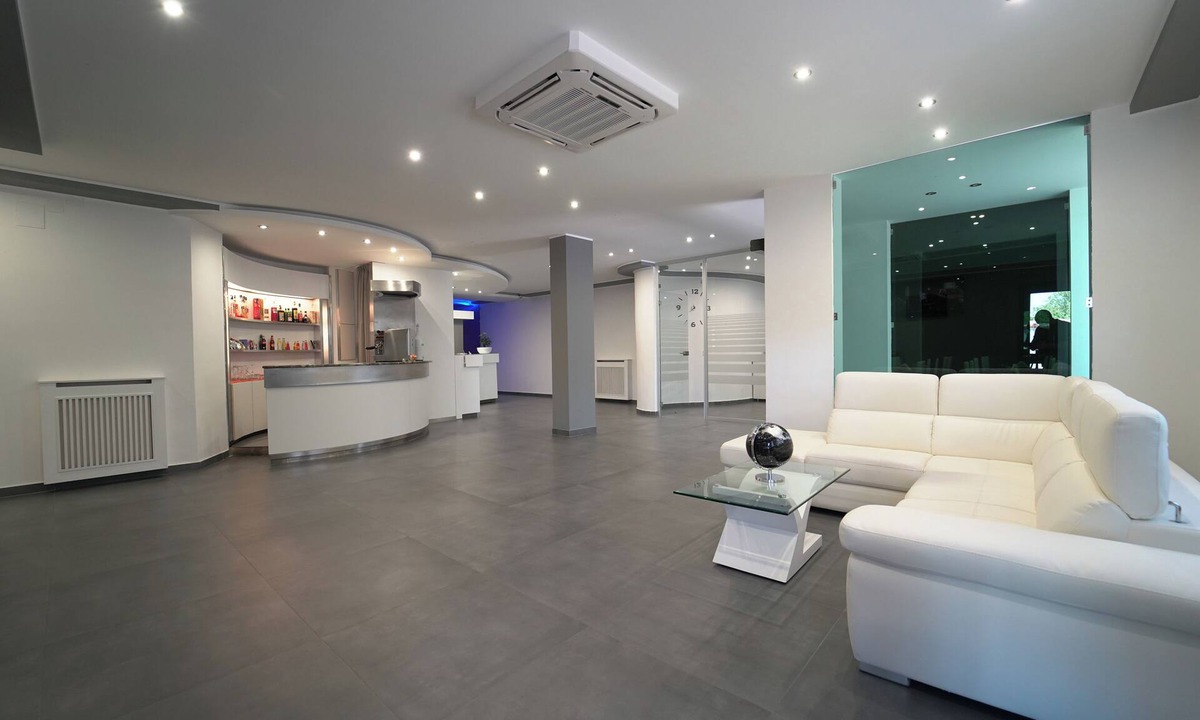 Pozzuoli Hotel | DH Hotel