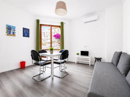 Cannizzaro Apartment | Diego's