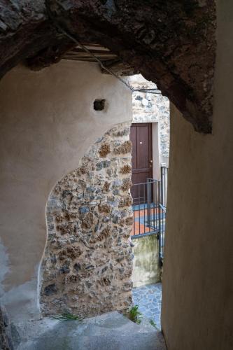 Sangineto House | Dimora del Borgo Affittacamere