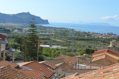 Falcone House | Domus Ligea