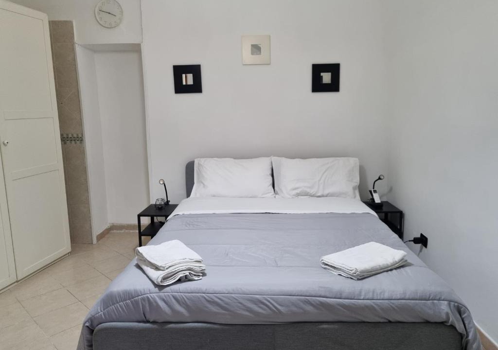 Quartieri Spagnoli Apartment | DonnaLuisa