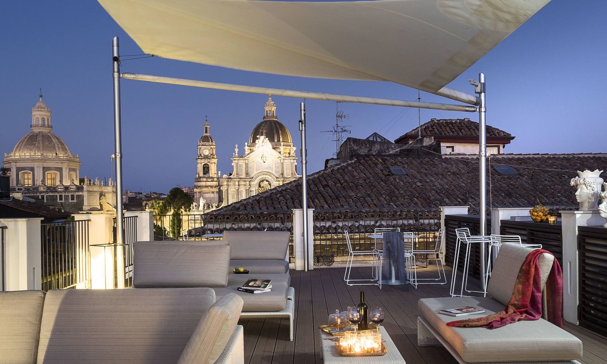 Old Town Hotel | Duomo Suites & Spa