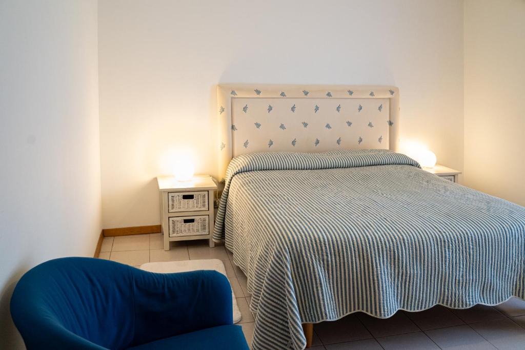 Capo Mulini Apartment | Elegant apartment in residence with large pool