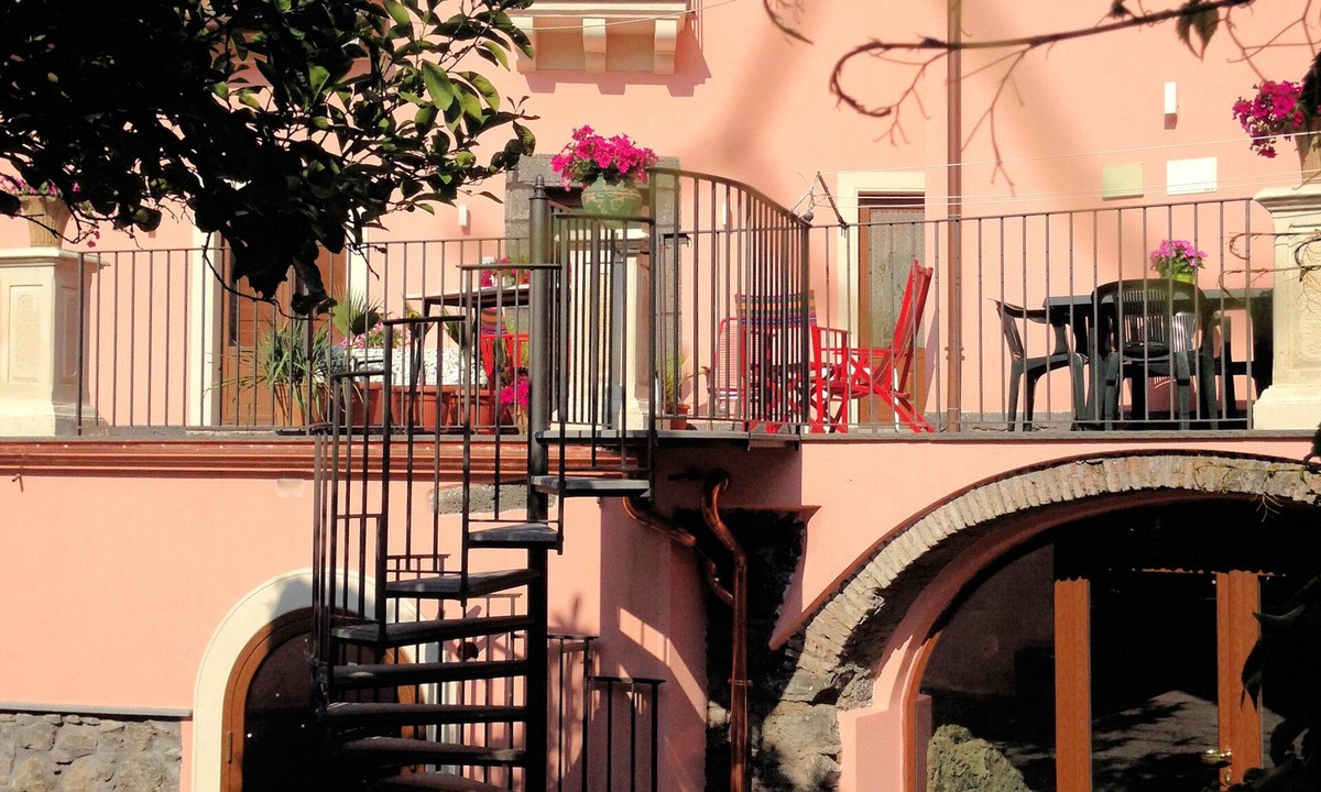 Trecastagni Apartment | Etna View fully renovated luxury apartment In historical residence in Sicily