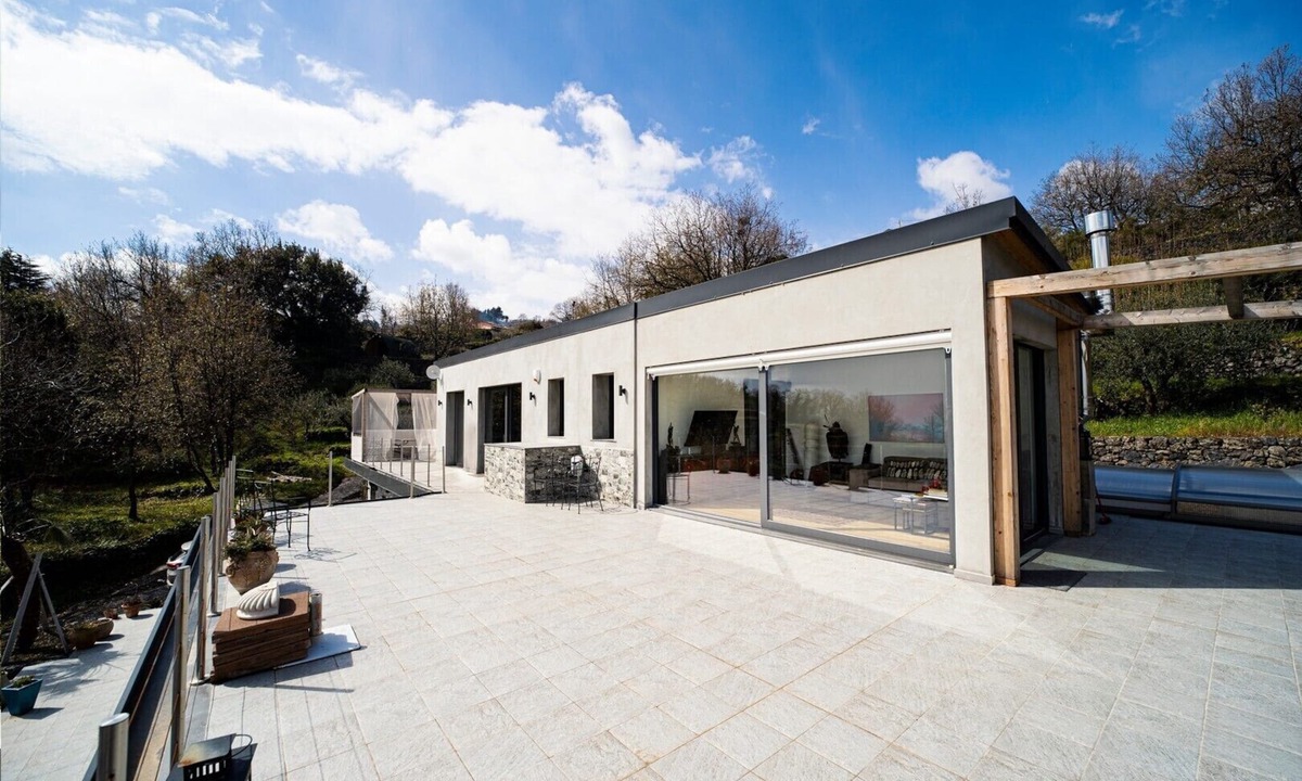 Piedimonte Etneo Villa | Exlusive designers villa with panoramic seaview