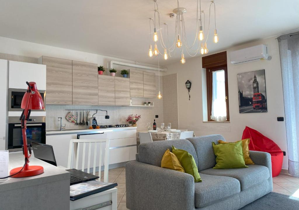 Foggia Apartment | F&G 71100 # Colazione inclusa e Box auto privato su richiesta