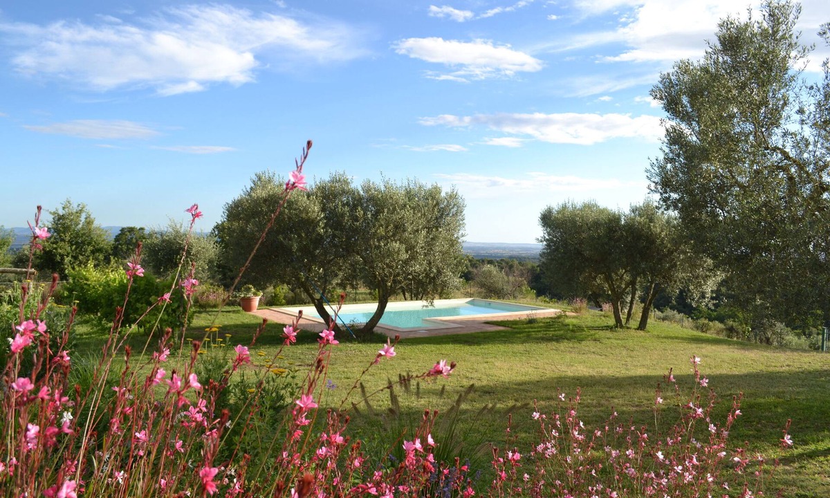 Montefiascone Villa | Farmhouse in Tuscia Viterbese with pool and large garden
