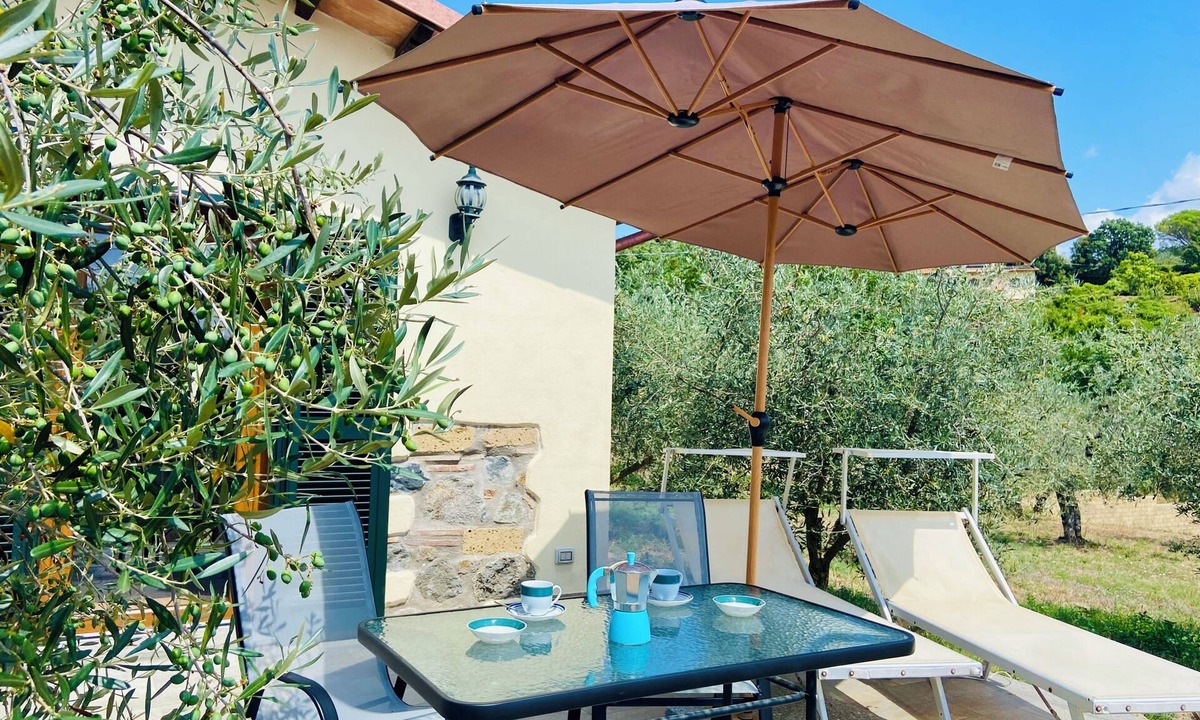 Bolsena Cottage | Garin Knoll
