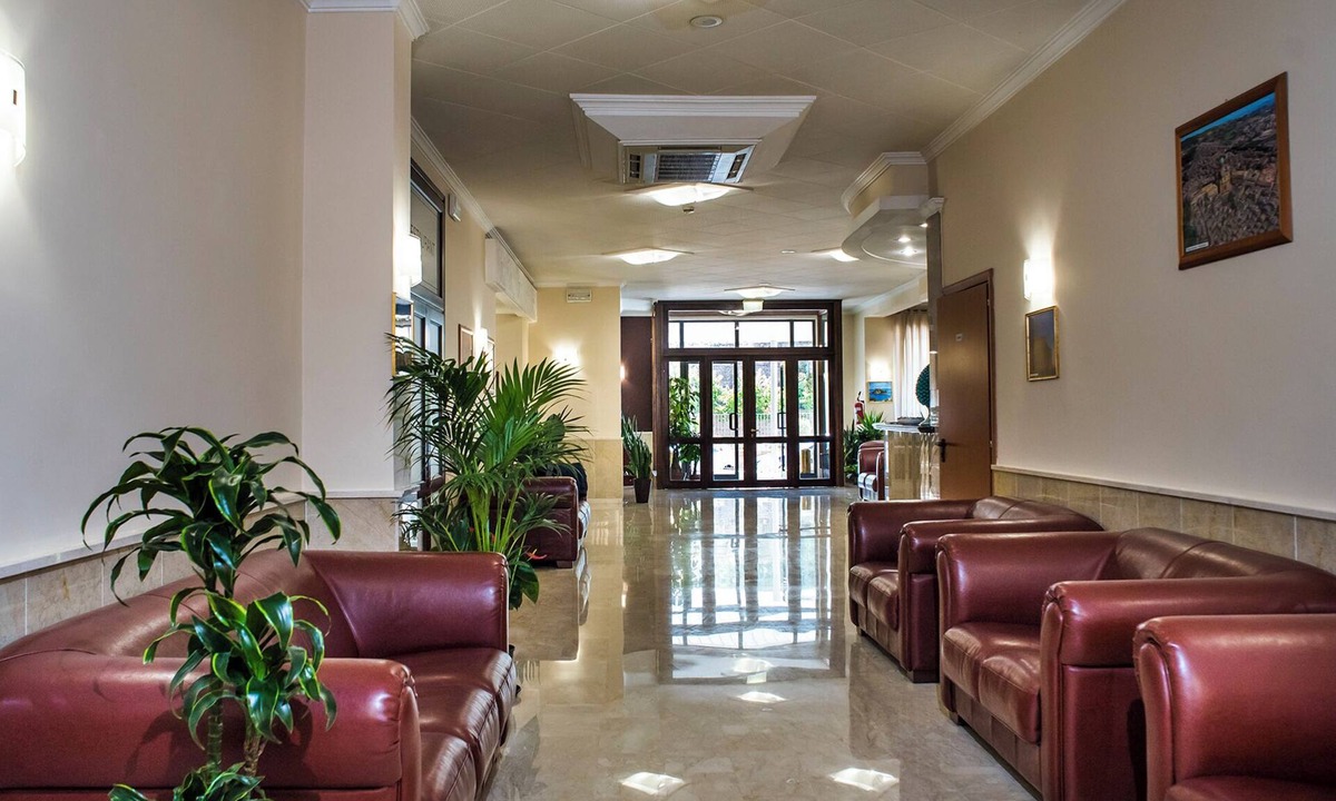 Piazza Armerina Hotel | GH HOTEL