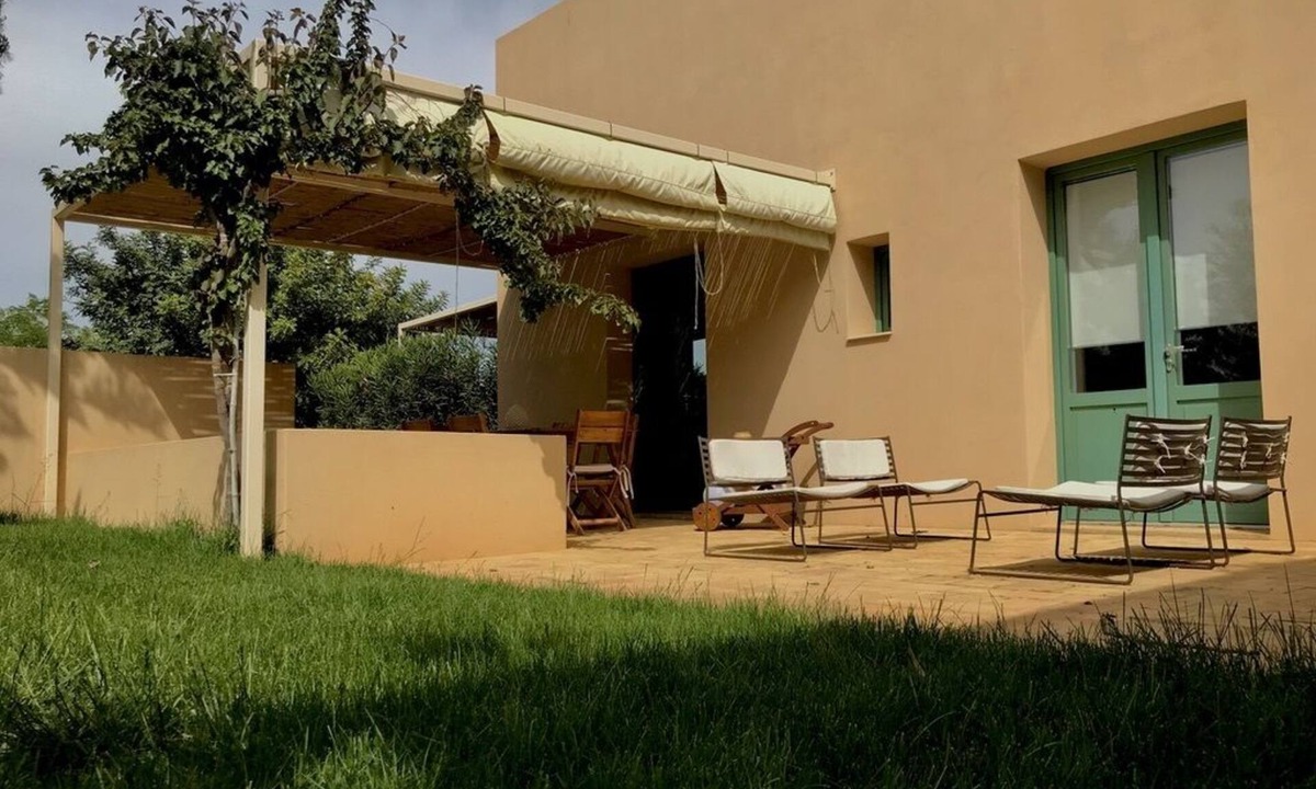 Menfi House | Graffeo Countryside Sea View Homes in Menfi in Sicily - House of the Bougainvillea -