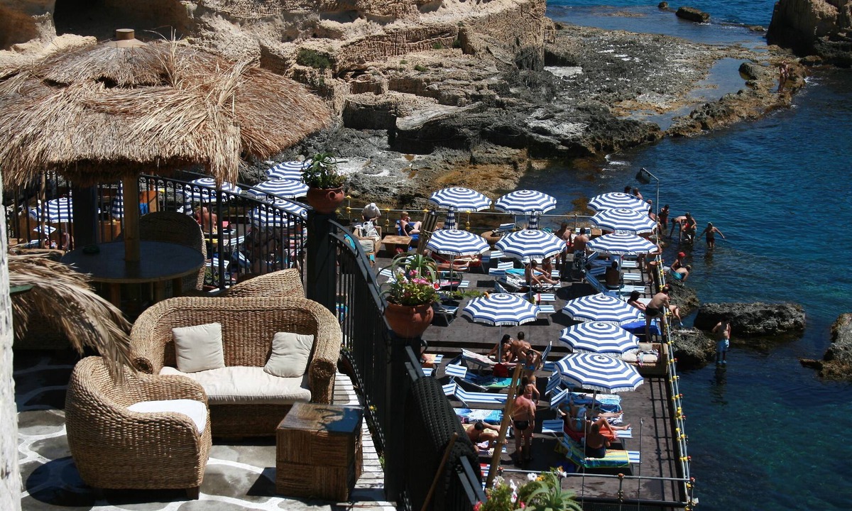 Grottasanta Hotel | Grand Hotel Villa Politi