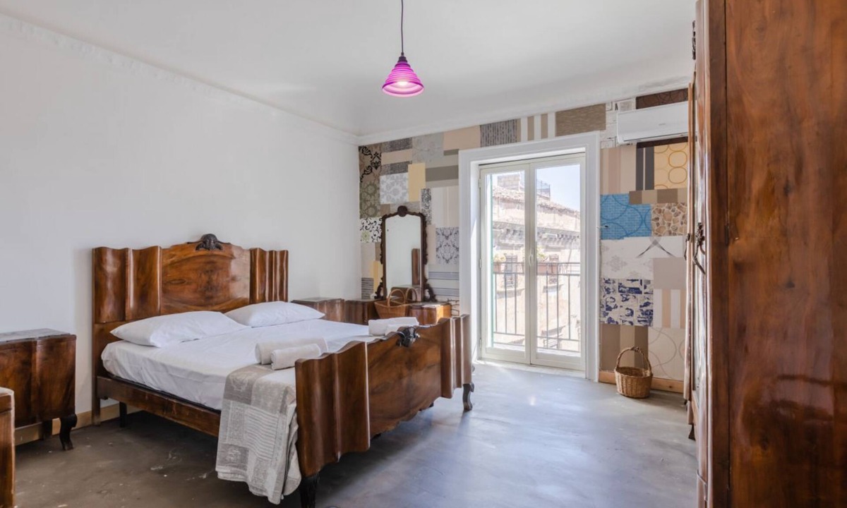 Albergheria Apartment | GuestHost - Ballarò Market Street Art Stylish Flat