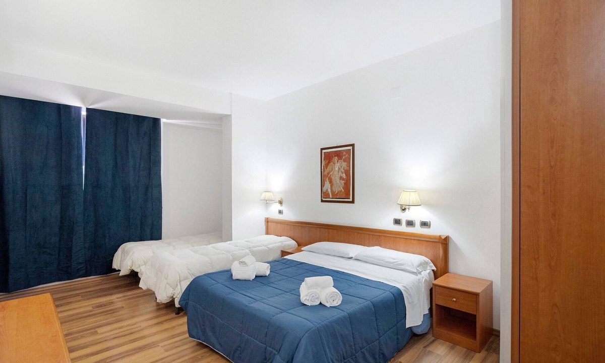 Torre Annunziata Apartment | H Pompeii Ruiins Apartment Hotel - Standard Double Room 2