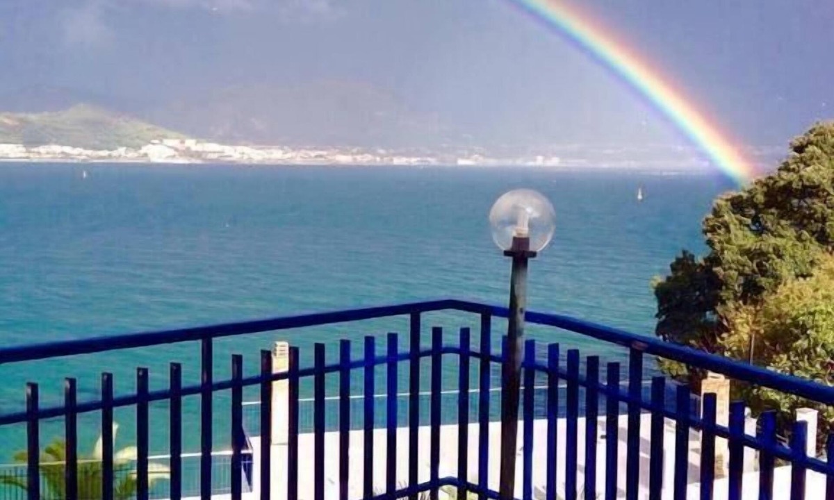 Bacoli Apartment | Holiday apartment Bacoli for 1 - 2 persons - Twin house
