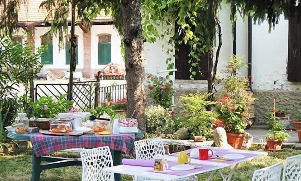 Corte Barco Other | Holiday apartment Marmirolo for 1 - 2 persons - Farmhouse