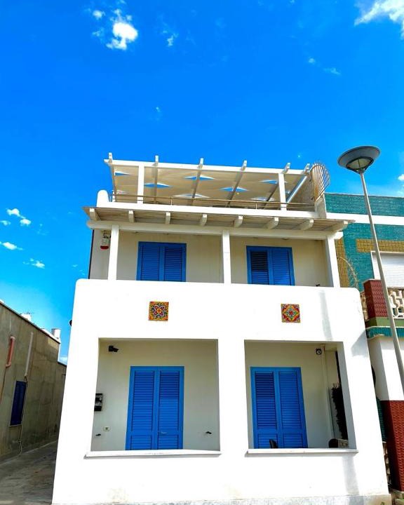 Tre Fontane Apartment | HOLIDAY HOME AURORABIO- locazione turistica breve