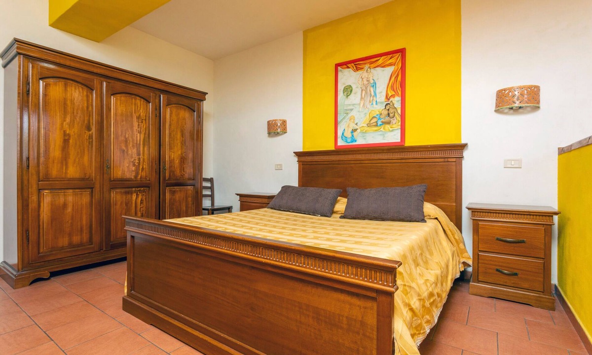Piedimonte Etneo Apartment | Holiday Home 'Gelso' with Sea View, Wi-Fi and Air Conditioning