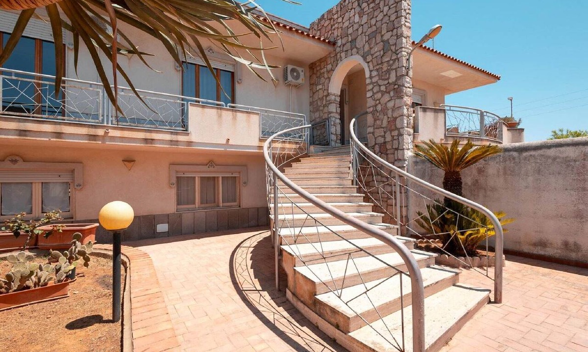 Mazara del Vallo House | Holiday home in Mazara del Vallo