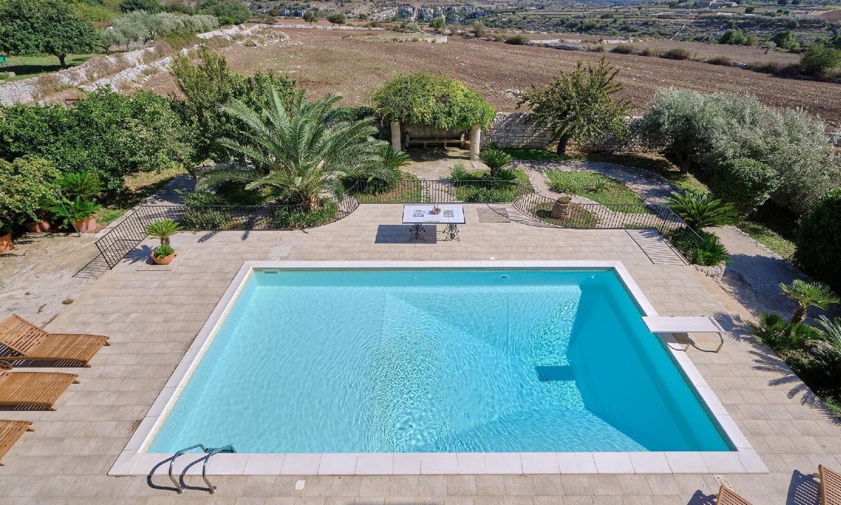 Casa Papa House | Holiday house Modica for 1 - 11 persons with 4 bedrooms - Holiday home