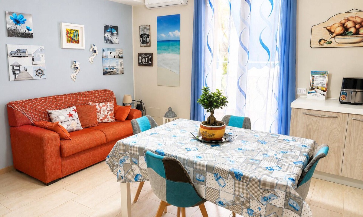 Balestrate Apartment | Holiday house "The house of Nancy at the sea" with air conditioning