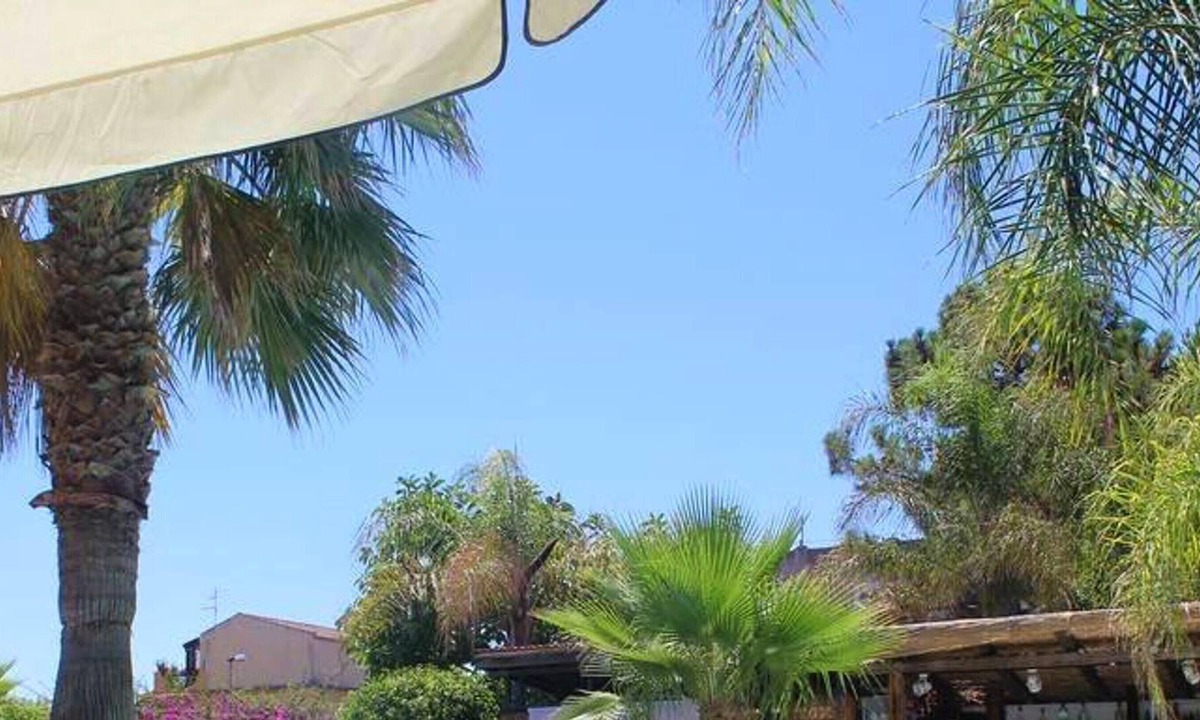 Vaccarizzo Apartment | Homerez - 50 m away from the beach! Appartement for 3 ppl. with shared pool