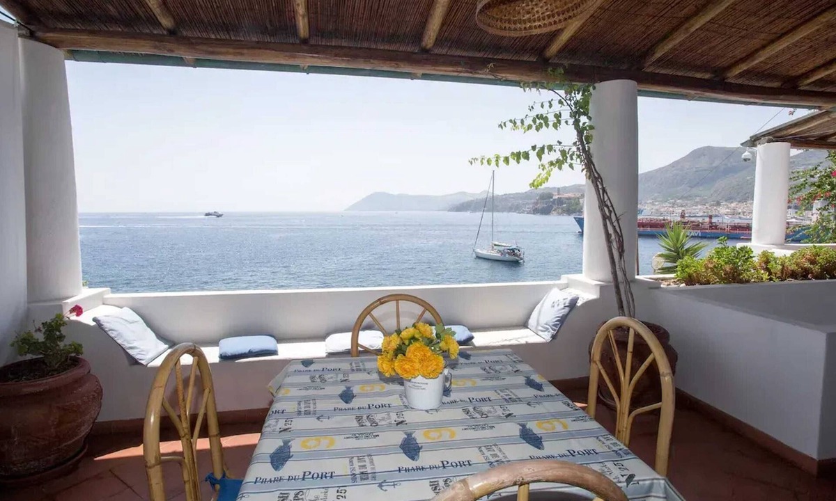 Lipari Apartment | Homerez - Apartment in Lipari