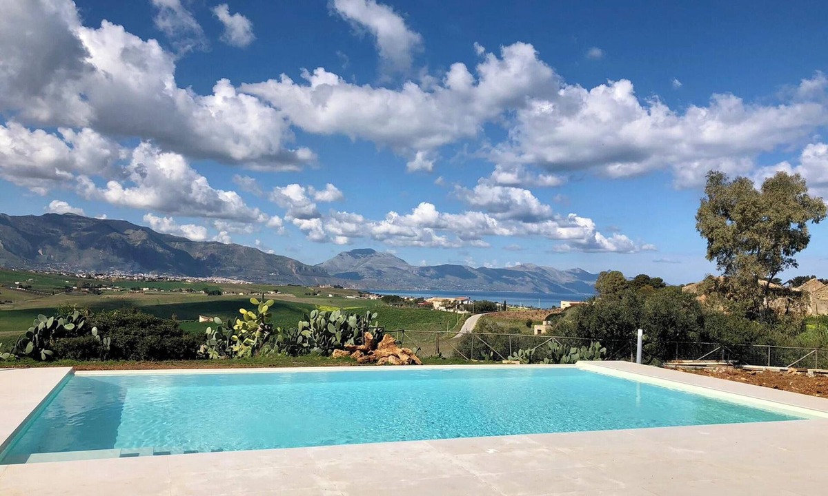 Partinico Villa | Homerez - Luxury Villa in Partinico with Private Pool