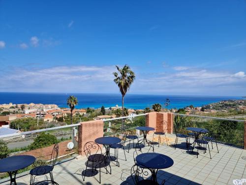 Tropea Hotel | Hotel Calysea Tropea - Breakfast & Brunch Until 13-00 Included - Free Private Parking