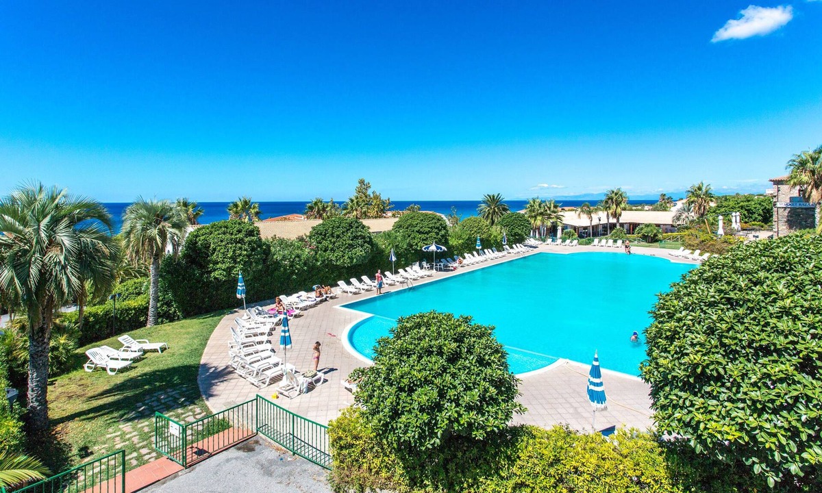 Bonifati Apartment | Hotel Club Residence Martinica
