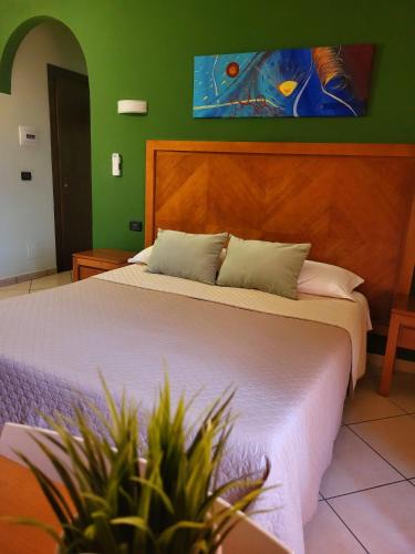 Rovittello Hotel | Hotel Federico II