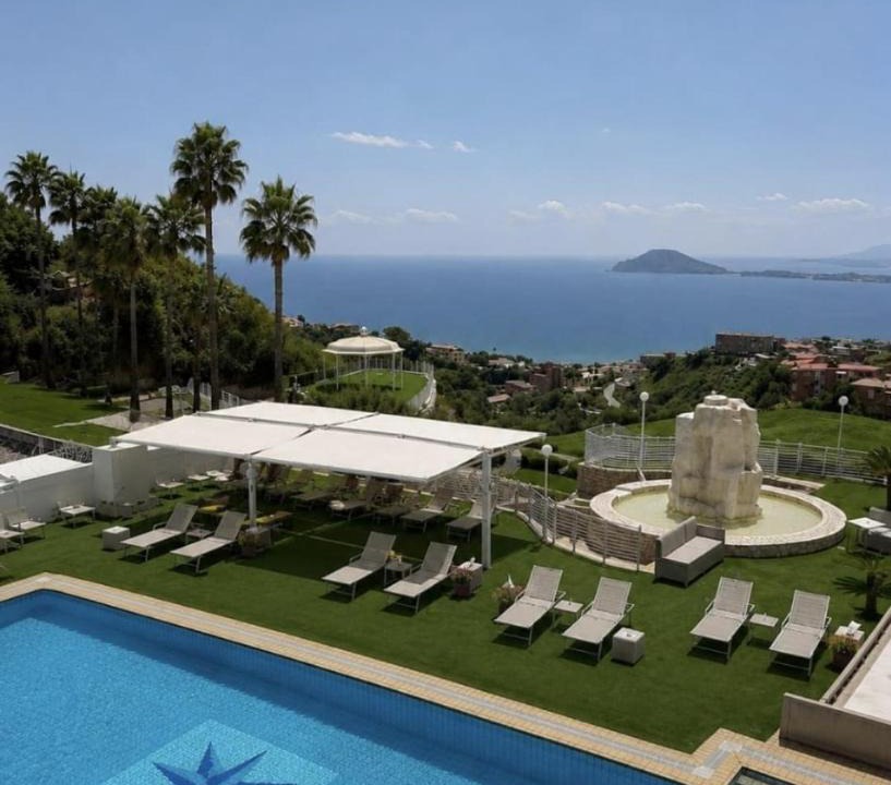 Pozzuoli Hotel | Hotel Gli Dei