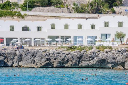 Castro Marina Hotel | Hotel La Roccia
